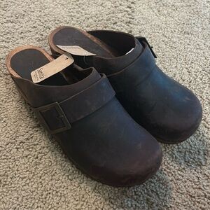 Sanita open back clogs brown